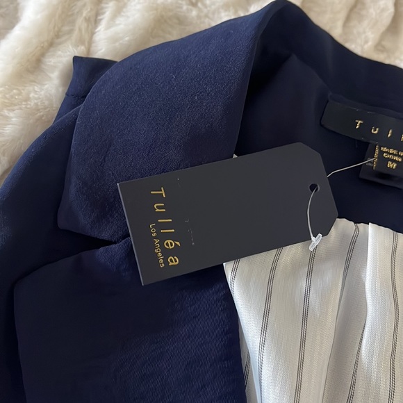 Navy blue sleeveless blazer vest M textured silky satin feel Tulléa NEW - Picture 3 of 8